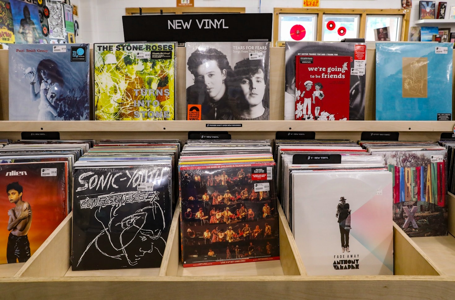 Why Vinyl Records Are Making a Comeback